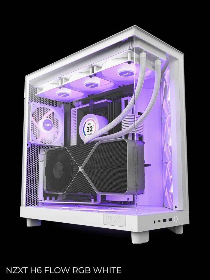 Белый корпус компьютера с RGB