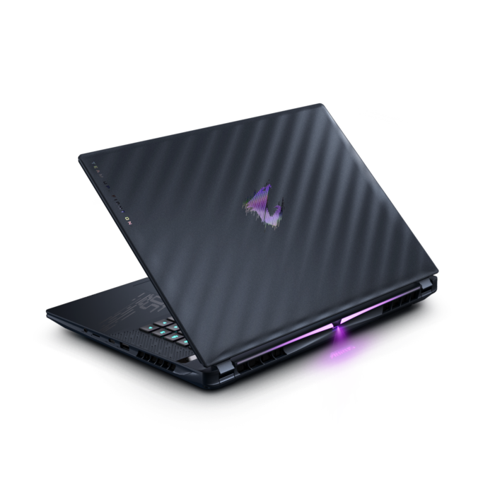 Gigabyte Aorus Master BXHC4EEE64SP, 16", WQXGA OLED, Intel Core Ultra 9 275HX, 32 ГБ DDR5, 2 ТБ SSD, GeForce RTX 5090 24 ГБ GDDR7, Windows 11 Pro, Dark Tide