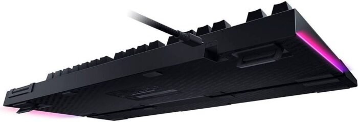 Механическая клавиатура Razer BlackWidow V4, RGB, Yellow Switches, US, черная