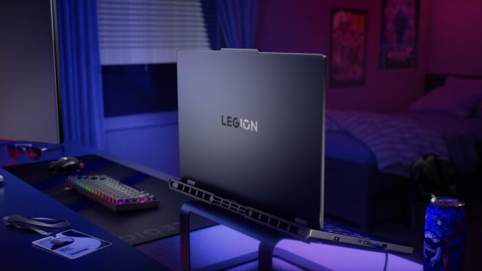 Lenovo Legion Pro 5 16IAX10, 16", WQXGA OLED, Intel Core Ultra 7 255HX, 32 ГБ DDR5, 1 ТБ SSD, GeForce RTX 5070 8 ГБ GDDR7, Windows 11 Home, Eclipse Black