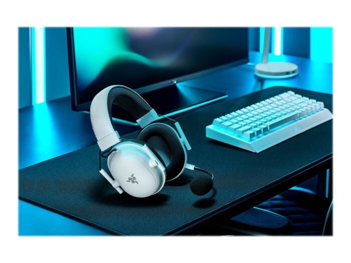 Razer BlackShark V2 Pro (2023), беспроводные наушники, охватывающие, белые
