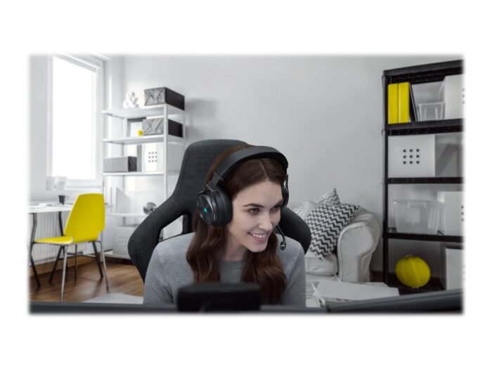 Corsair | High-Fidelity игровая гарнитура | VIRTUOSO RGB WIRELESS XT | беспроводная/проводная | Over-Ear | черная | беспроводная