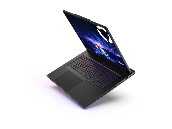 Lenovo Legion 9 18IAX10 Intel | Eclipse Black | 18" | IPS | WQUXGA | 3840 × 2400 пикселей | Глянцевый | Intel Core Ultra 9 | 275HX | 192 (4×48 ГБ) ГБ | SODIMM DDR5 | Объём SSD 2000 ГБ | NVIDIA GeForce RTX 5090 | GDDR7 | 24 ГБ | Windows 11 Pro | 802.11be | Bluetooth 5.4 | Язык клавиатуры английский | Подсветка клавиатуры | Гарантия 24 мес. | Гарантия на аккумулятор 12 мес.