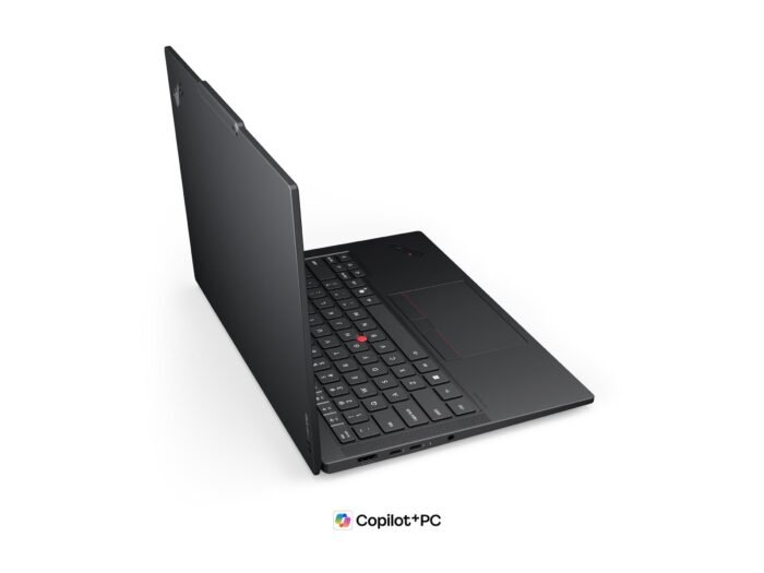 Lenovo ThinkPad T14s G7 Intel | Черный | 14" | IPS | WUXGA | 1920 x 1200 пикселей | Антибликовый | Intel Core Ultra 5 | 325 | 16 ГБ | Распаянная LPDDR5X | Объем SSD 512 ГБ | Intel Graphics | Windows 11 Pro | 802.11be | Bluetooth версии 5.4 | Язык клавиатуры английский | Подсветка клавиатуры | Гарантия 36 мес. | Гарантия на батарею 12 мес.