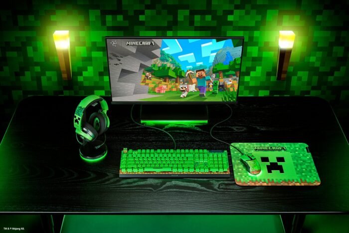 Игровая гарнитура Razer | Kraken V4 X | Проводная | Полноразмерная | Микрофон | Minecraft Edition