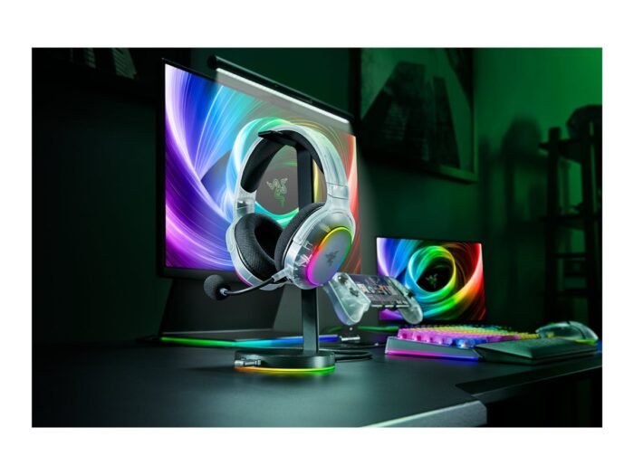 Мультиплатформенная игровая гарнитура Razer | Barracuda X Chroma | Bluetooth | Полноразмерная | Микрофон | Phantom White Edition | Беспроводная